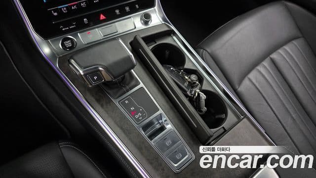 Audi A6 2021 — Şəkil 9/20