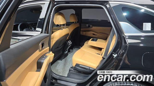 Kia Sorento 2022 — фото 11 из 20