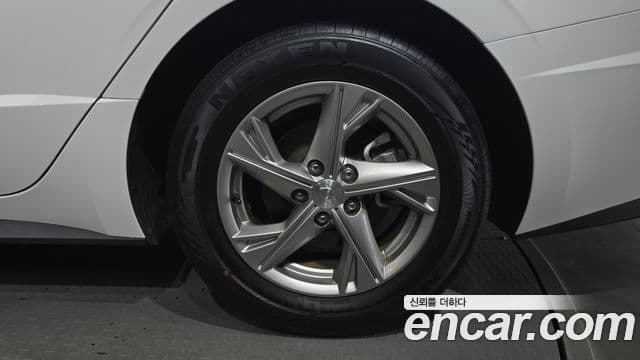 Hyundai Sonata 2021 — Şəkil 10/19