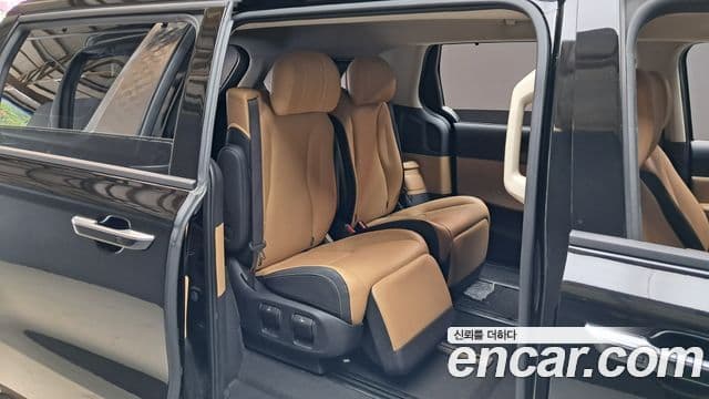Kia Carnival 2022 — ფოტო 11/20