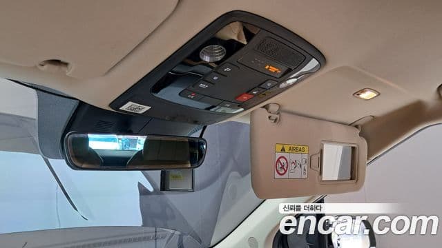 Kia Carnival 2022 — ფოტო 20/20