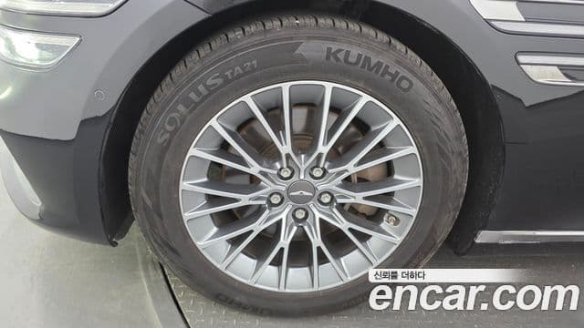 Genesis Electrified G80 2022 — ფოტო 5/20