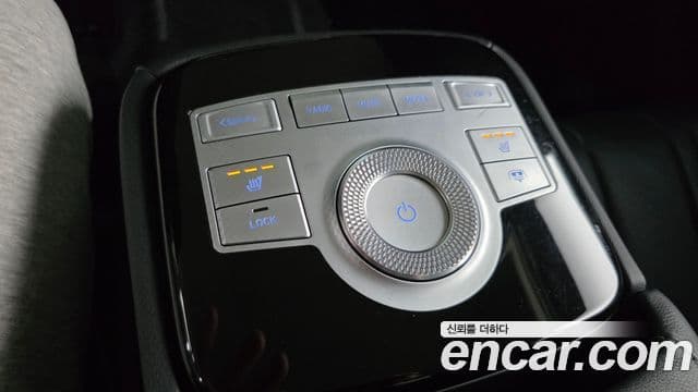 Genesis Electrified G80 2022 — ფოტო 19/20