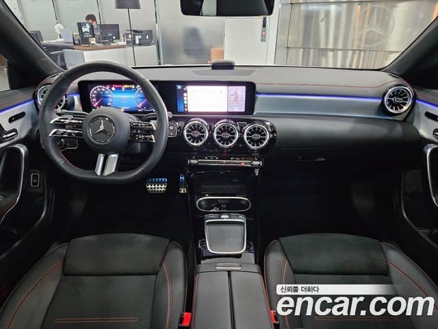 Mercedes-Benz CLA-Class 2025 — фото 6 из 16