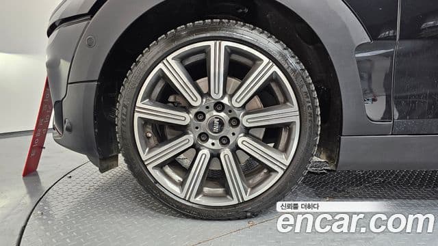 Mini Cooper S Clubman 2022 — фото 5 из 20