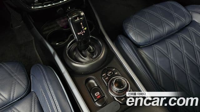 Mini Cooper S Clubman 2022 — Şəkil 9/20