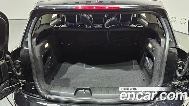 Mini Cooper S Clubman 2022 — Şəkil 16/20