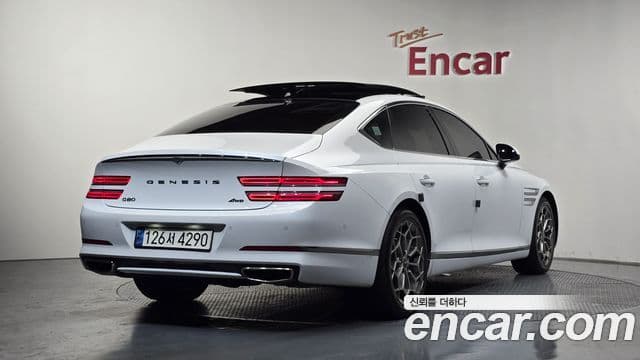 Genesis Electrified G80 2023 — ფოტო 2/20