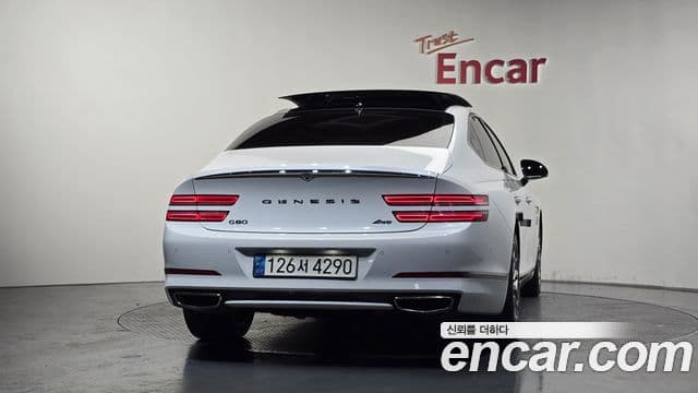 Genesis Electrified G80 2023 — ფოტო 4/20