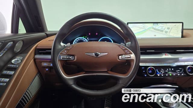 Genesis Electrified G80 2023 — ფოტო 13/20