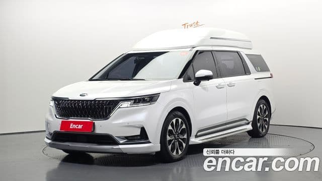 Kia Carnival 2021 — Фото 1/20