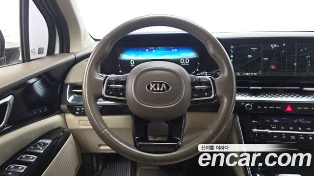 Kia Carnival 2021 — Фото 14/20