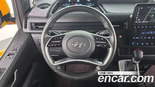 Hyundai Staria 2023 — Şəkil 14/20