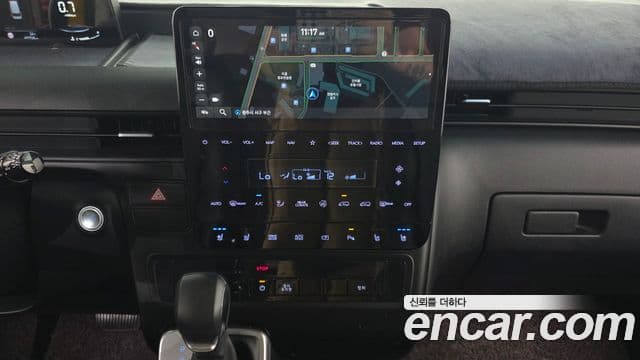 Hyundai Staria 2023 — Şəkil 17/20