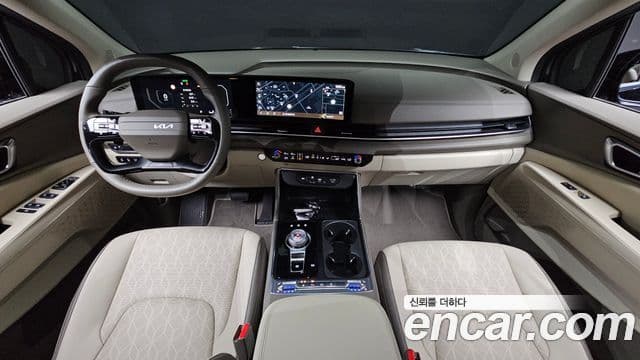 Kia Carnival 2025 — фото 7 из 20