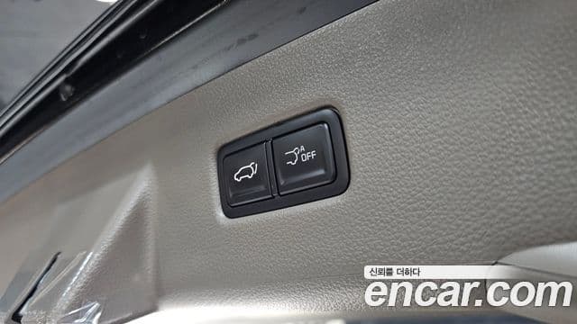 Kia Carnival 2025 — Şəkil 18/20