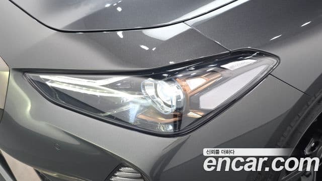 Genesis G70 2019 — Photo 3/36