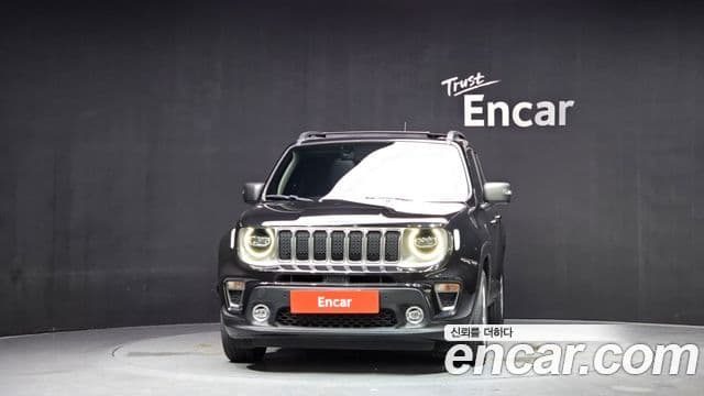 Jeep Renegade 2021 — Photo 24/30