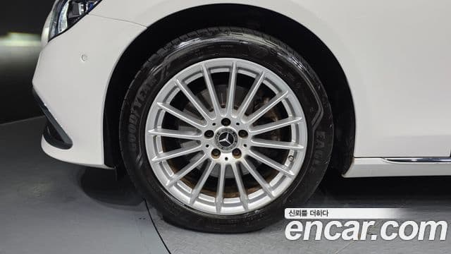 Mercedes-Benz E-Class 2021 — Şəkil 5/20