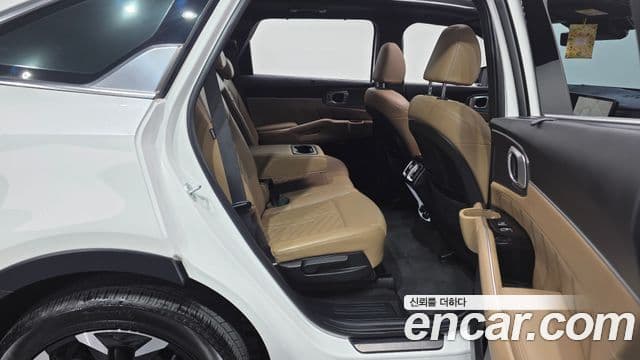 Kia Sorento 2024 — ფოტო 11/20