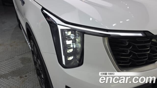 Kia Sorento 2024 — Şəkil 25/38