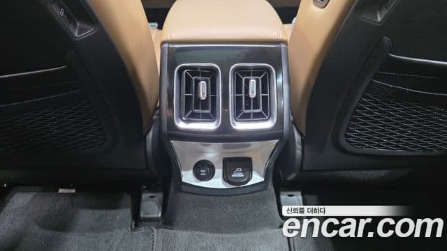 Kia Sorento 2024 — Şəkil 14/38