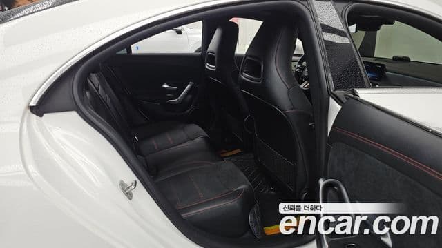 Mercedes-Benz CLA-Class 2024 — фото 12 из 20