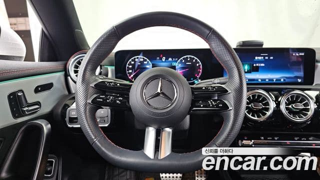 Mercedes-Benz CLA-Class 2024 — Фото 13/20