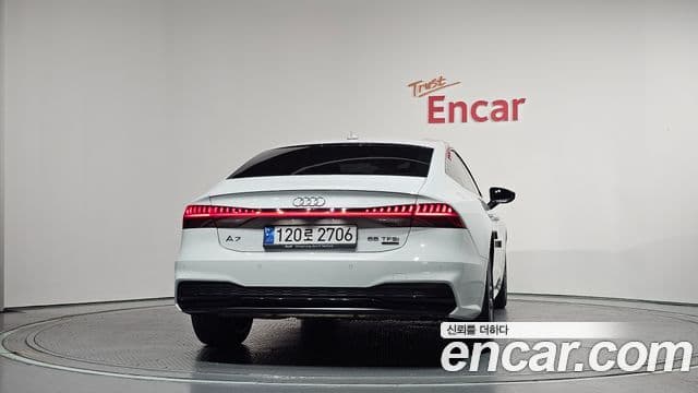 Audi A7 2023 — фото 4 из 20