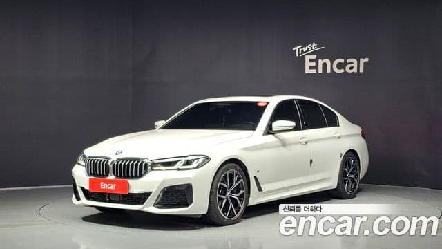 BMW 5 Series 2023 — фото 1 из 20