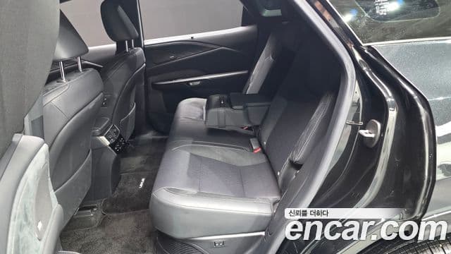 Lexus RX350h 2023 — ფოტო 12/20