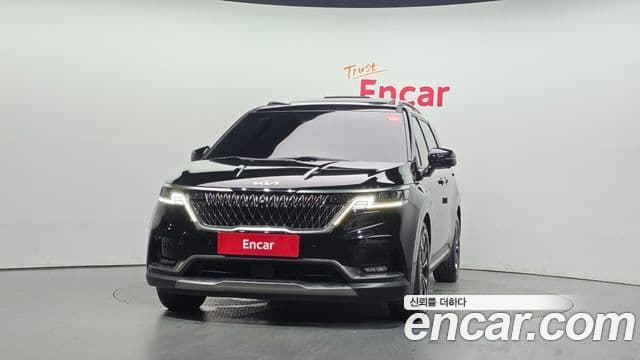 Kia Carnival 2022 — фото 3 из 20
