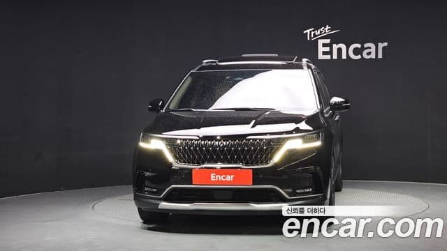 Kia Carnival 2023 — ფოტო 3/20