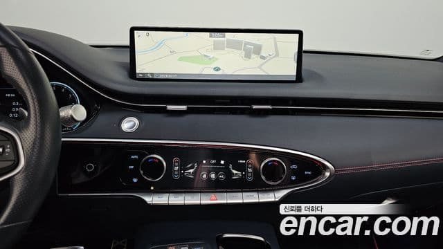 Genesis GV70 2023 — ფოტო 12/20