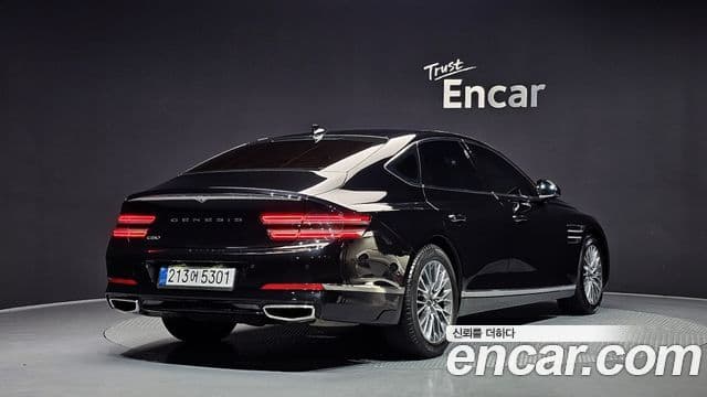 Genesis Electrified G80 2022 — ფოტო 2/20