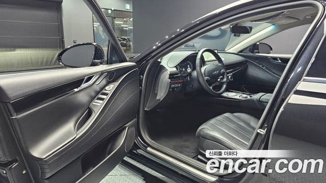 Genesis Electrified G80 2022 — ფოტო 10/20