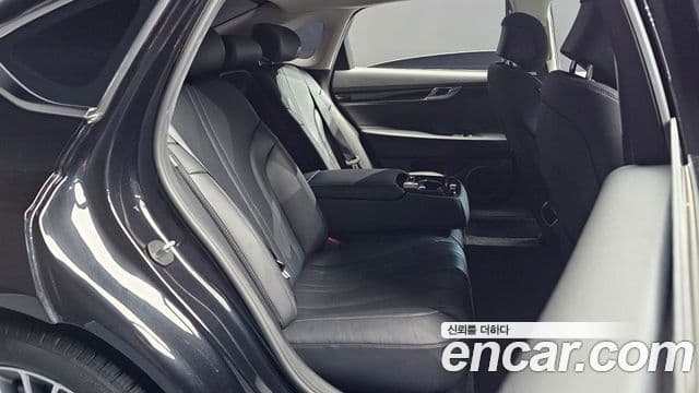Genesis Electrified G80 2022 — ფოტო 11/20