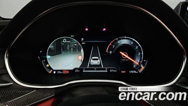 Genesis Electrified G80 2023 — ფოტო 8/20