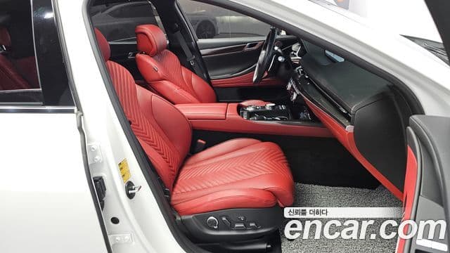 Genesis Electrified G80 2023 — ფოტო 10/20