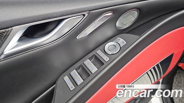 Genesis Electrified G80 2023 — ფოტო 18/20