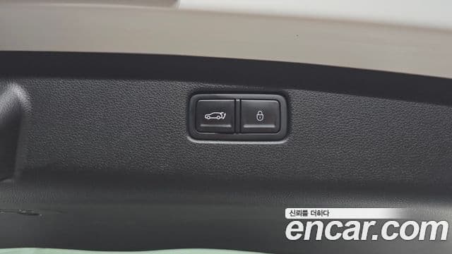 Genesis GV70 2021 — Şəkil 18/20