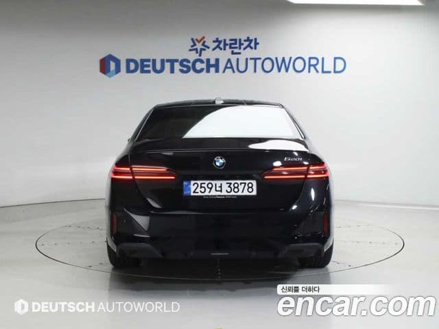 BMW 5 Series 2025 — ფოტო 3/20