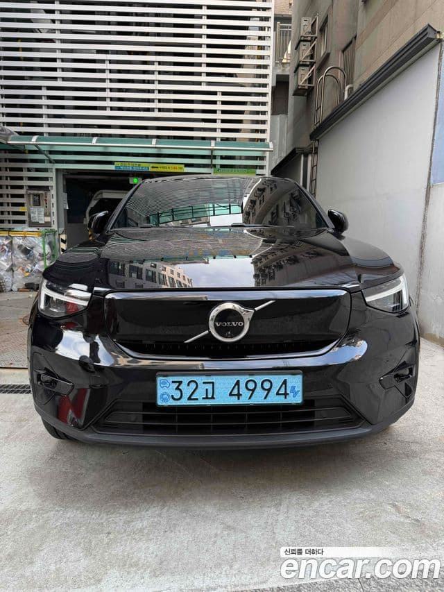 Volvo C40 Recharge 2023 — ფოტო 4/7