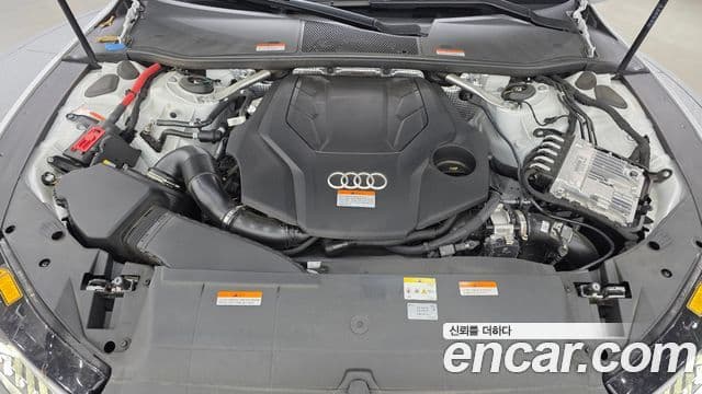 Audi A7 2025 — Photo 10/20