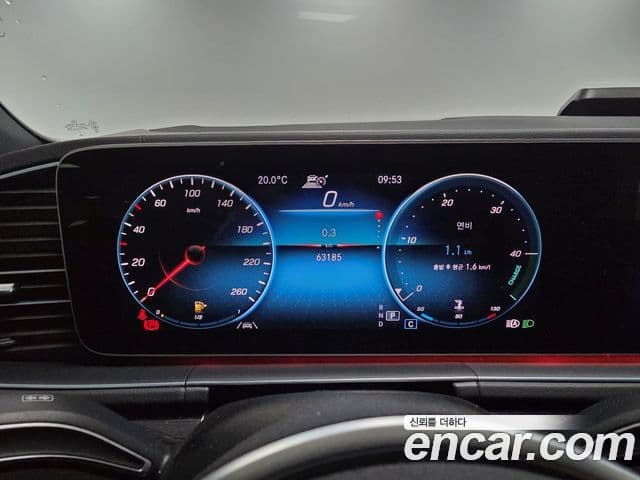 Mercedes-Benz GLE-Class 2022 — ფოტო 6/17