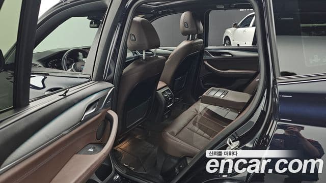 BMW X3 2021 — ფოტო 12/20