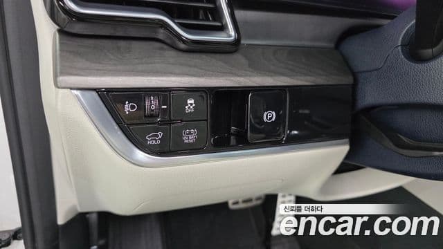 Kia Sportage 2021 — фото 14 из 20