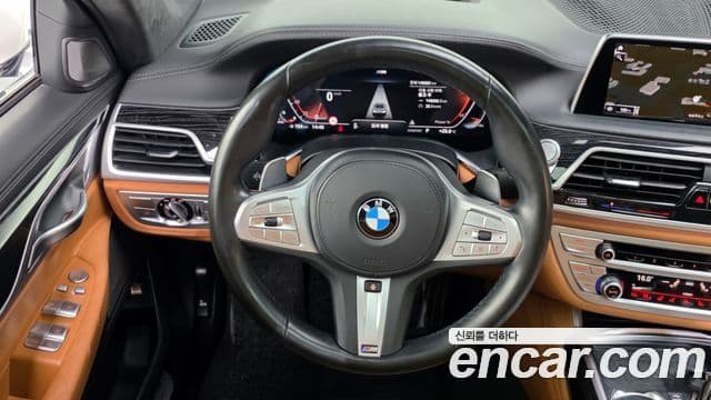 BMW 7 Series 2021 — Фото 13/20