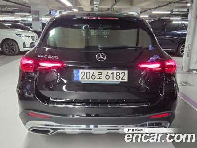 Mercedes-Benz GLC-Class 2023 — Фото 3/19