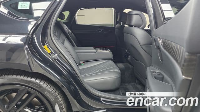 Genesis Electrified G80 2025 — ფოტო 11/20
